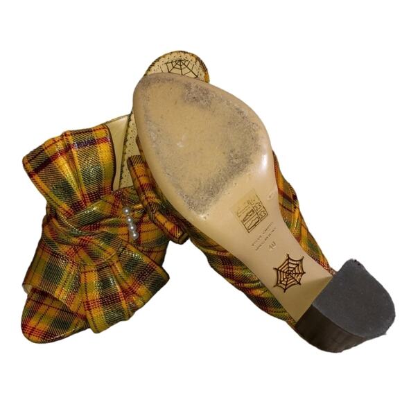 Charlotte Olympia Yellow Plaid and Pearl Bow Front Leather Stacked Heel Mules - Picture 5 of 6
